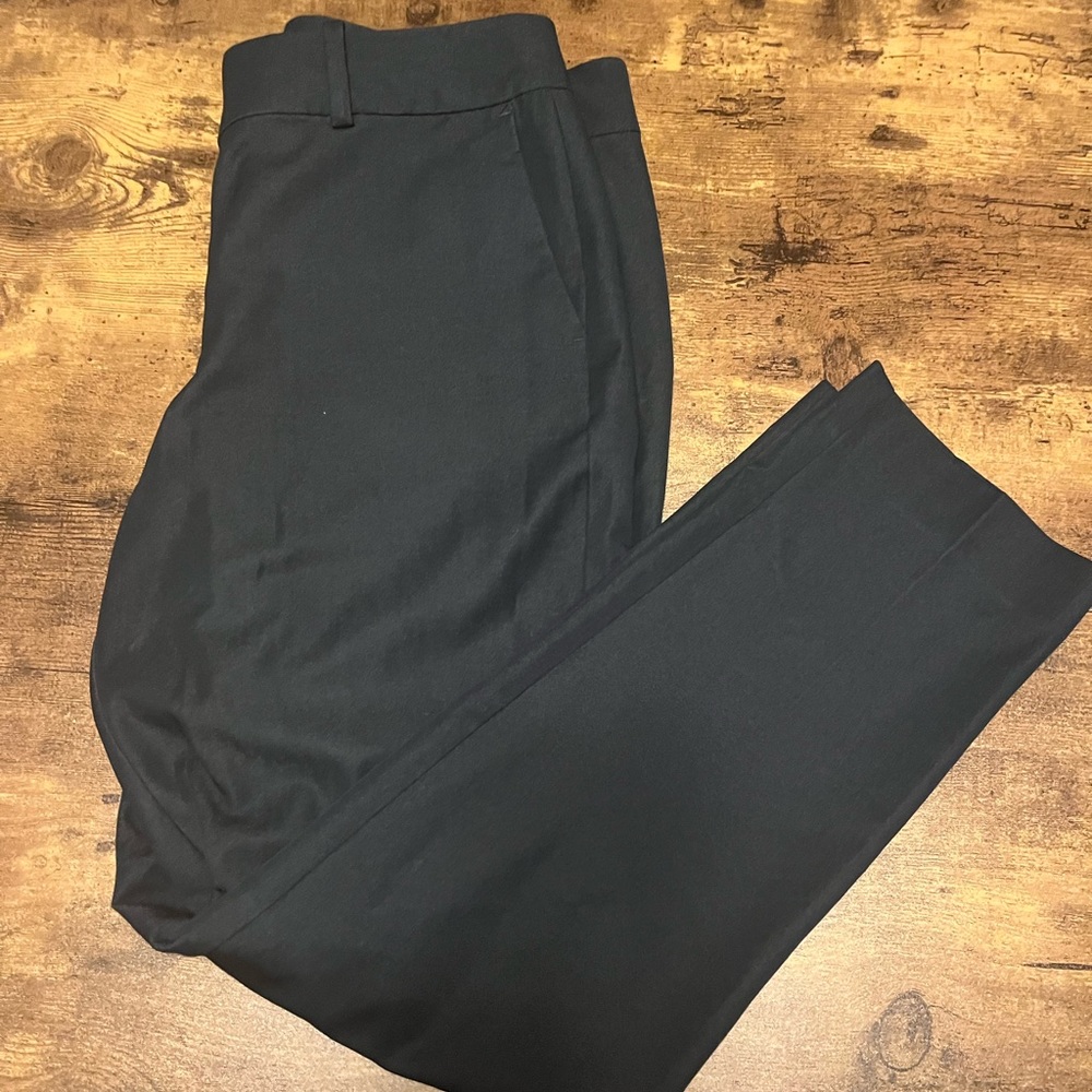 Ann Taylor Factory size 6 navy blue pants